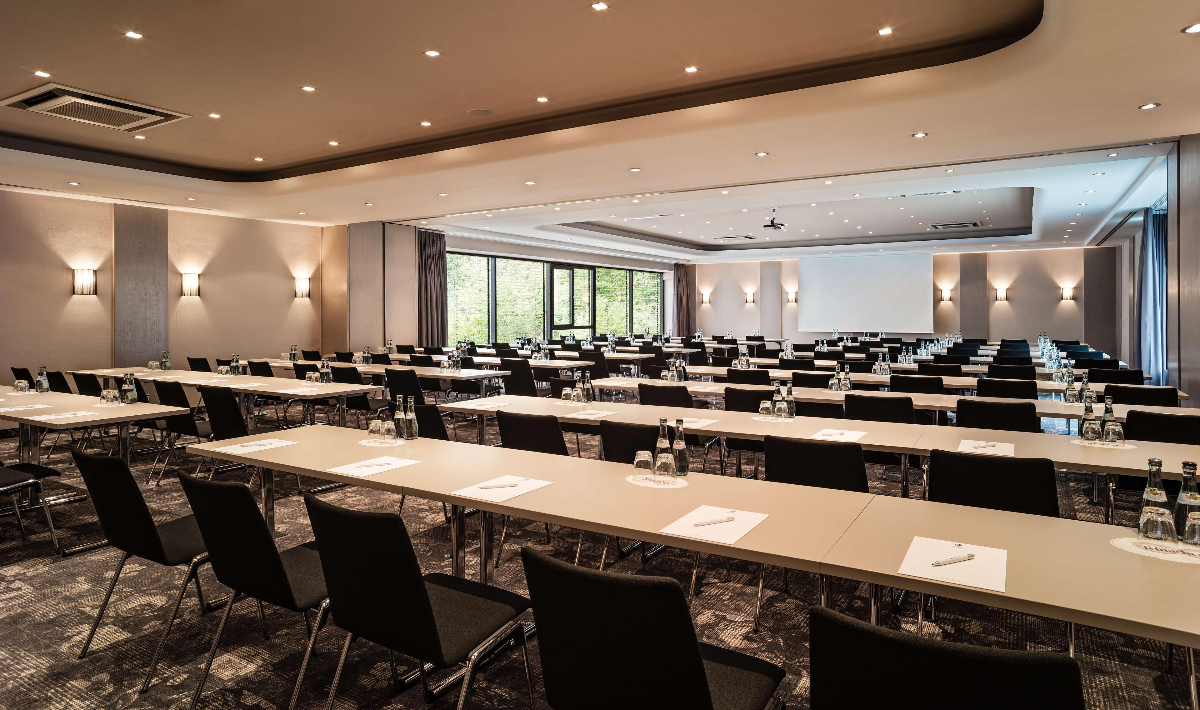 Best Western Wilsonville Inn & Suites Экстерьер фото
