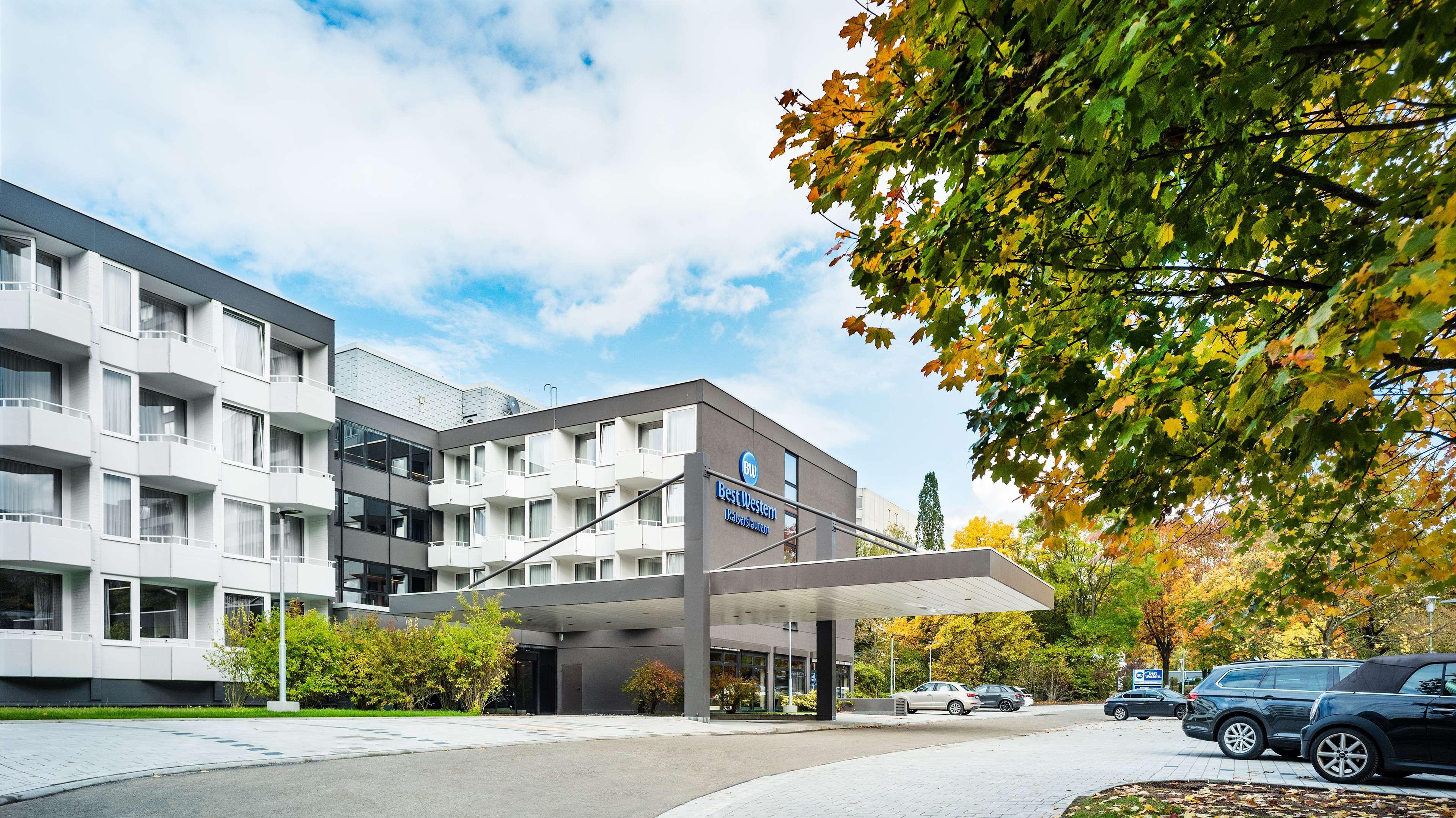 Best Western Wilsonville Inn & Suites Экстерьер фото