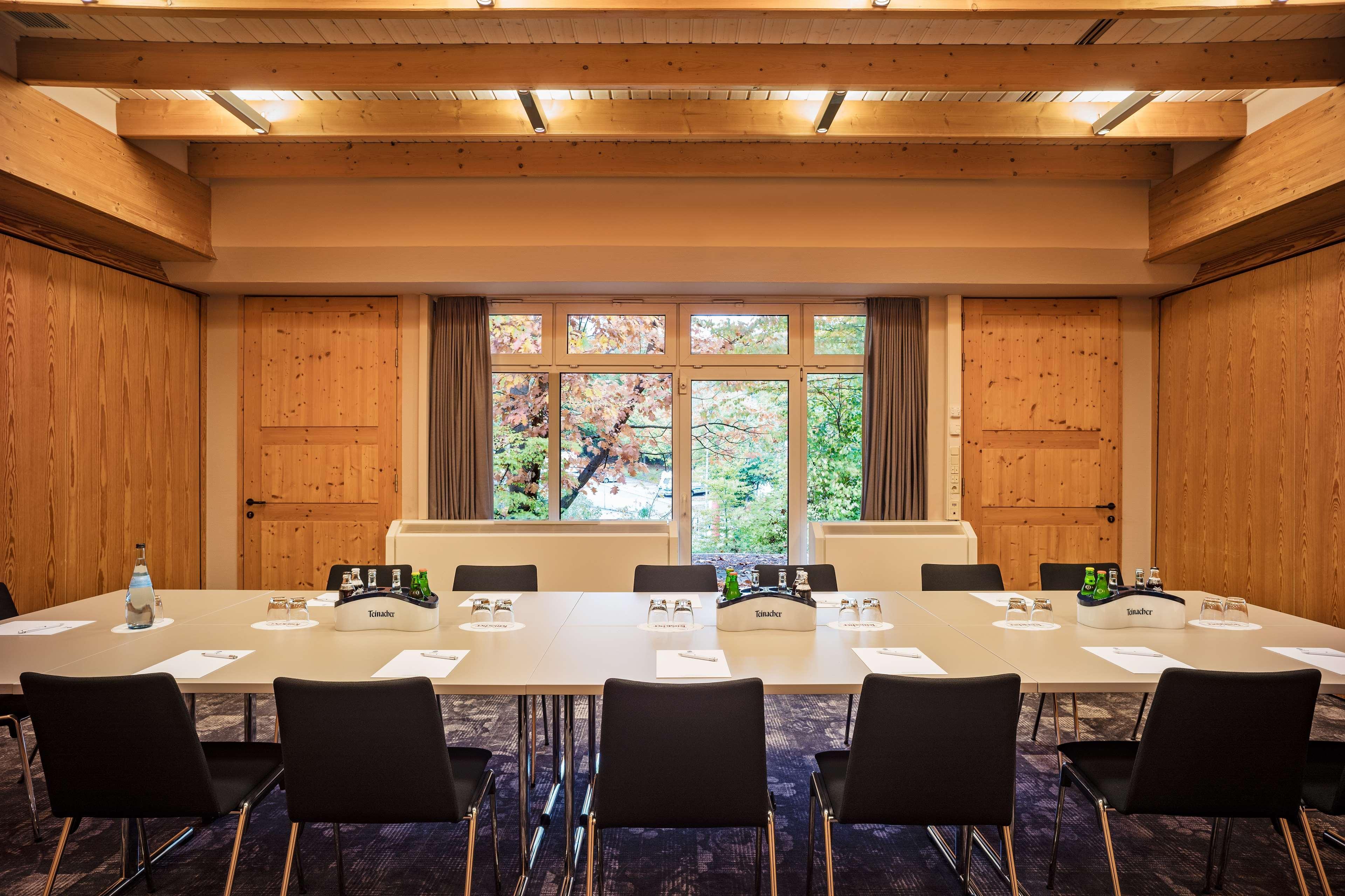 Best Western Wilsonville Inn & Suites Экстерьер фото