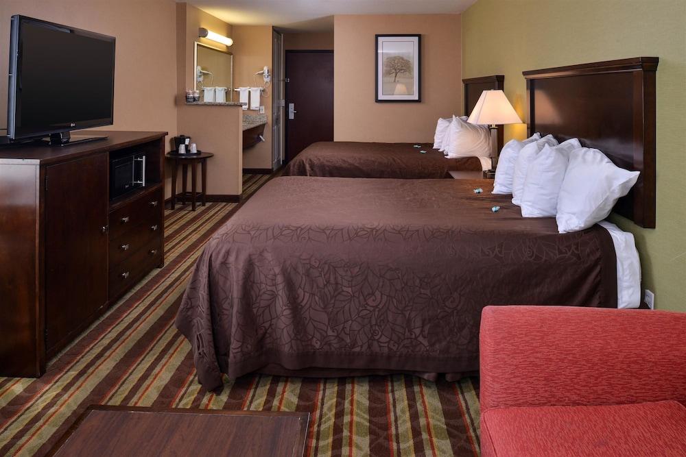 Best Western Wilsonville Inn & Suites Экстерьер фото
