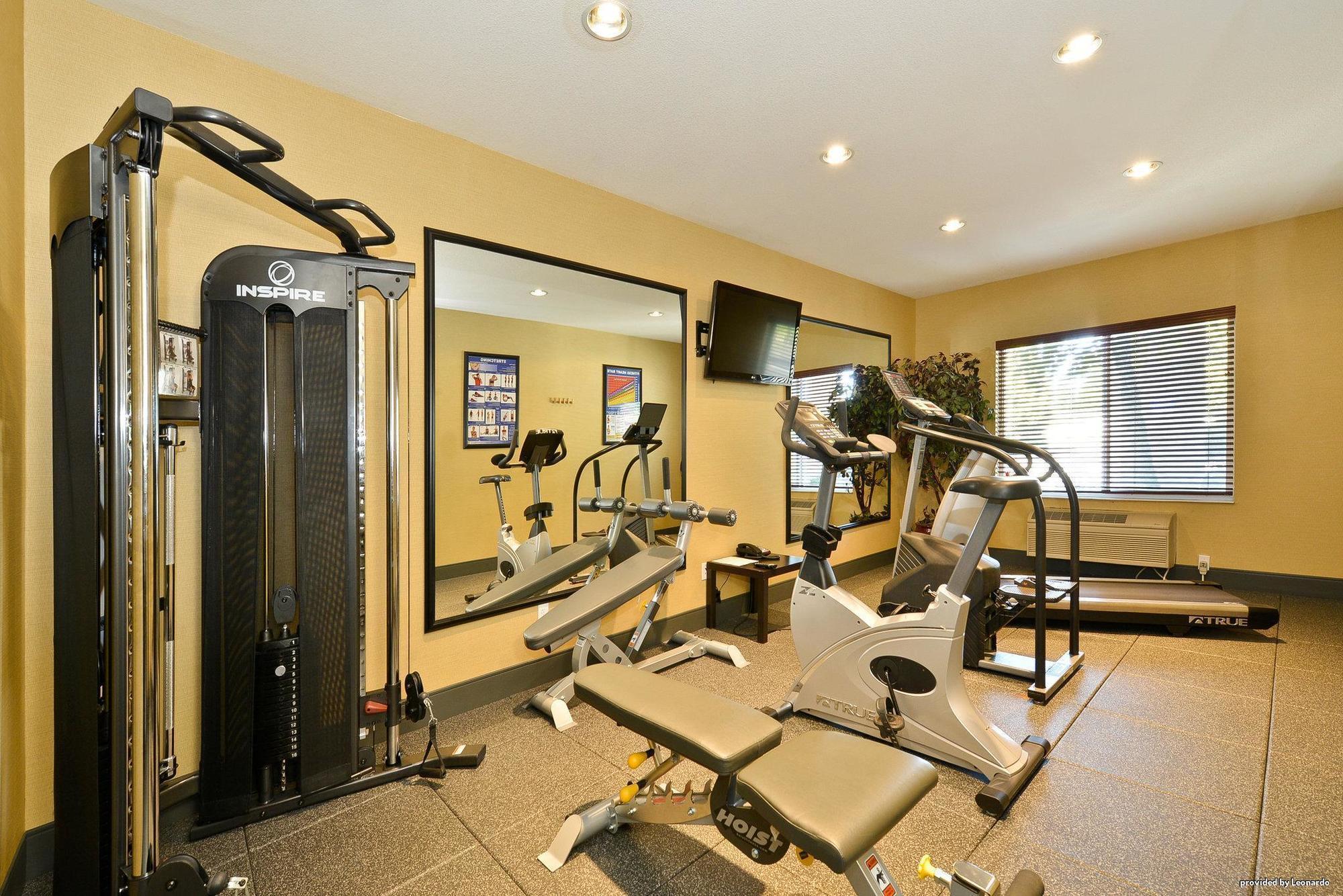 Best Western Wilsonville Inn & Suites Экстерьер фото